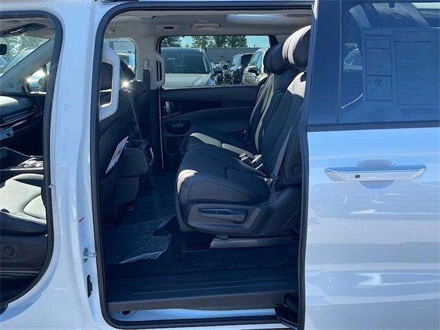 new 2026 Kia Carnival Hybrid car, priced at $52,714