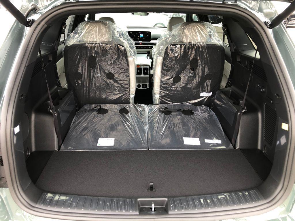 new 2026 Kia Sorento Hybrid car, priced at $45,018