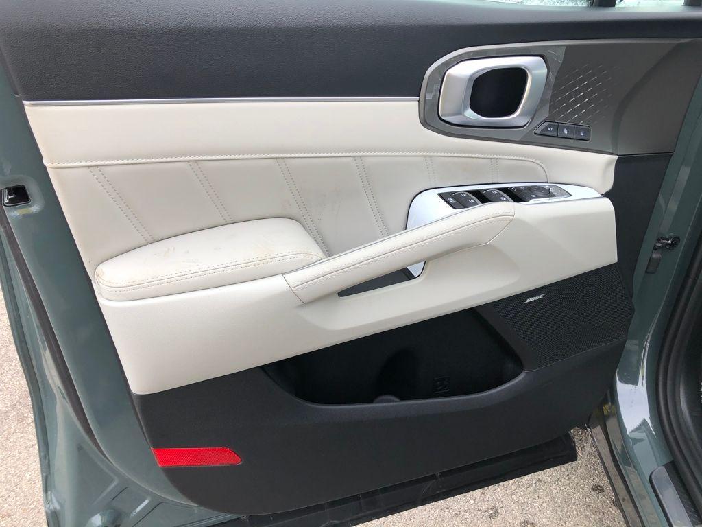 new 2026 Kia Sorento Hybrid car, priced at $45,018