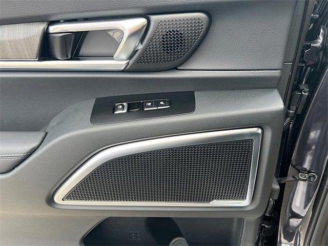 new 2025 Kia Telluride car, priced at $50,905