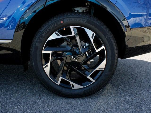 new 2025 Kia Sportage car, priced at $35,891