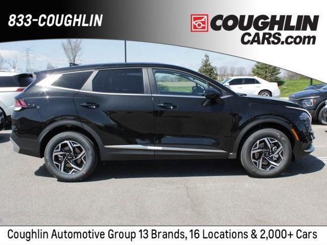 new 2025 Kia Sportage car, priced at $28,981