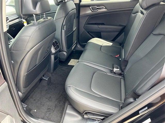 new 2025 Kia Sportage car, priced at $30,193