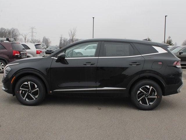 new 2025 Kia Sportage Hybrid car, priced at $31,180