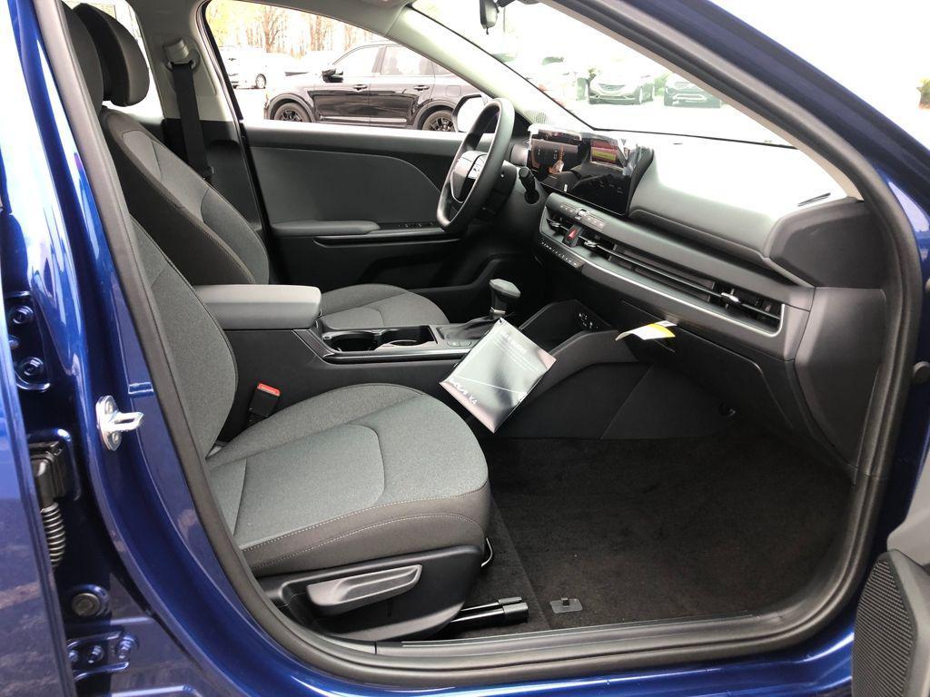 new 2025 Kia K4 car, priced at $23,378