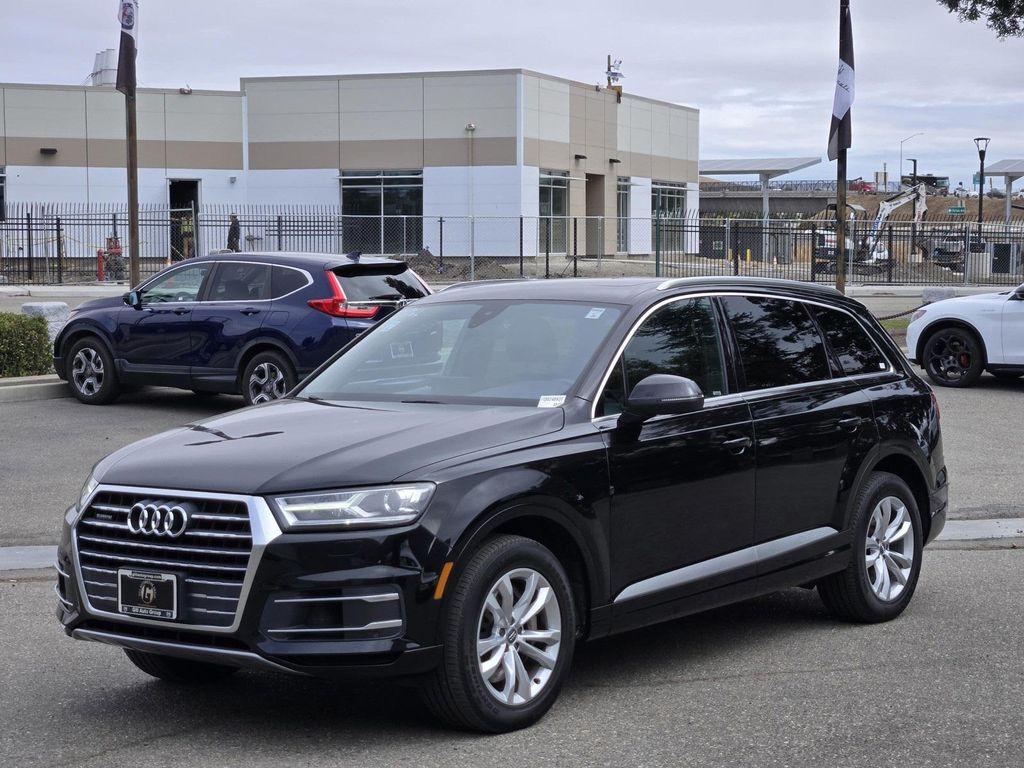 used 2017 Audi Q7 car, priced at $14,950