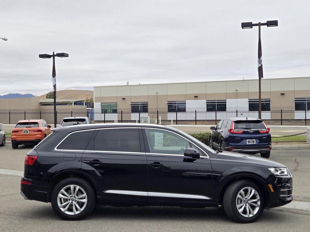 used 2017 Audi Q7 car, priced at $14,950