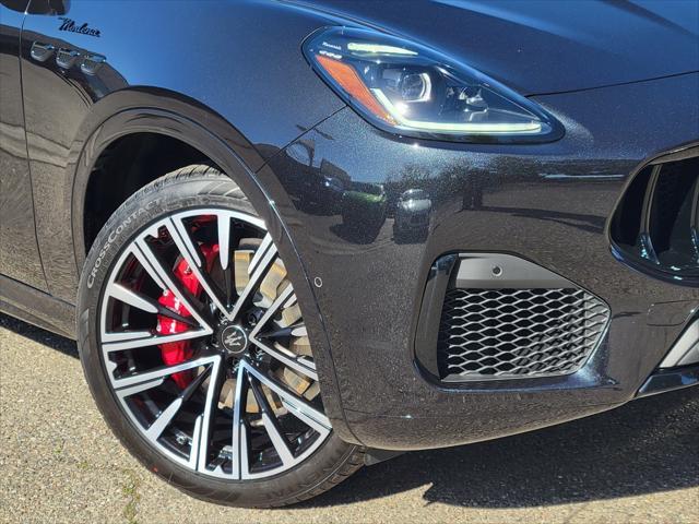 new 2025 Maserati Grecale car, priced at $92,375