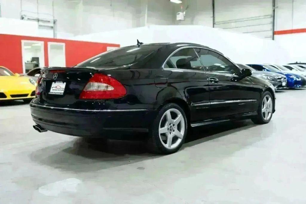 used 2007 Mercedes-Benz CLK-Class car, priced at $8,295