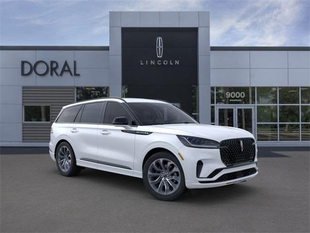 new 2025 Lincoln Aviator car, priced at $61,752