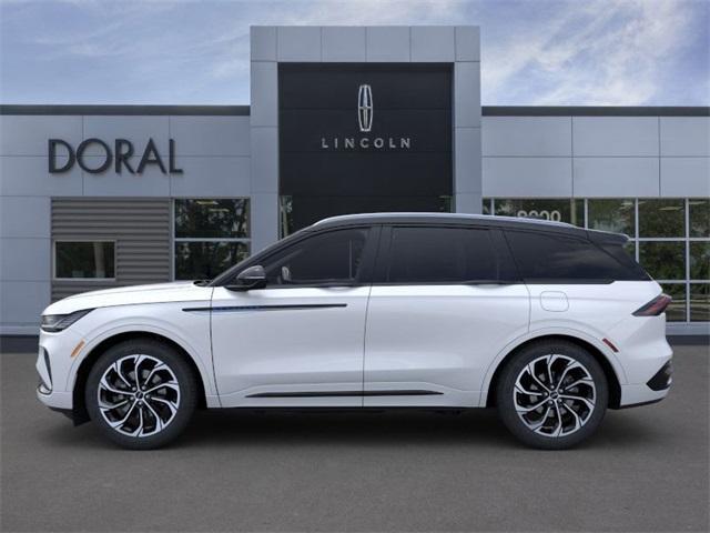 new 2025 Lincoln Nautilus car, priced at $58,842