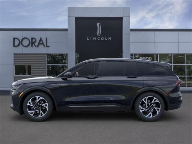 new 2025 Lincoln Nautilus car, priced at $53,055