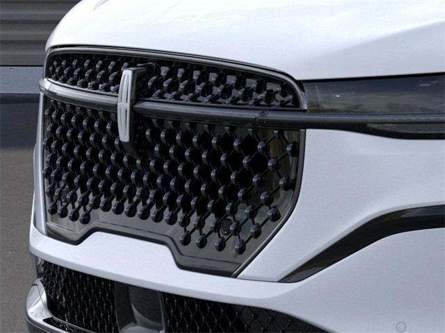 new 2025 Lincoln Nautilus car, priced at $59,688