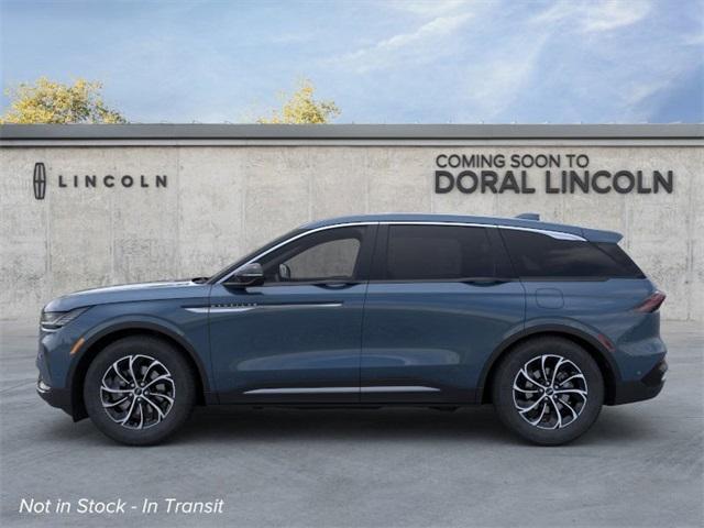 new 2024 Lincoln Nautilus car, priced at $49,210