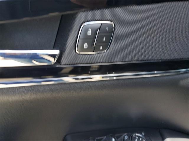 used 2022 Lincoln Nautilus car, priced at $25,990