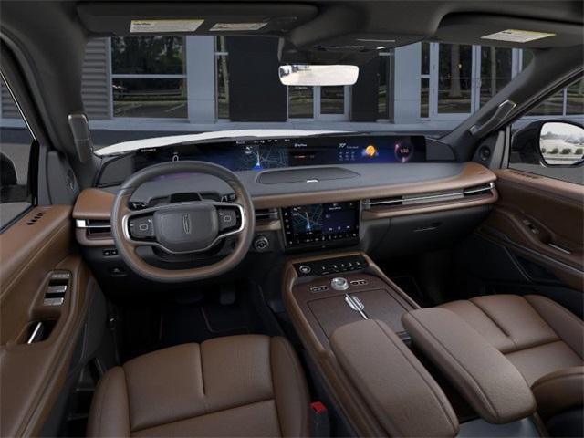 new 2025 Lincoln Navigator car, priced at $98,822