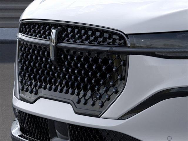 new 2025 Lincoln Nautilus car, priced at $51,363