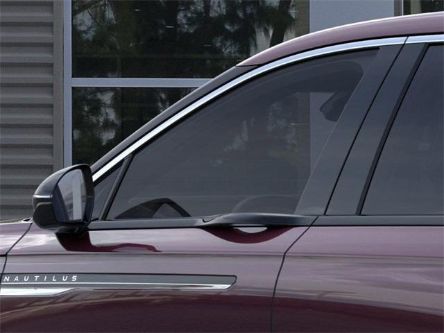 new 2025 Lincoln Nautilus car, priced at $50,295