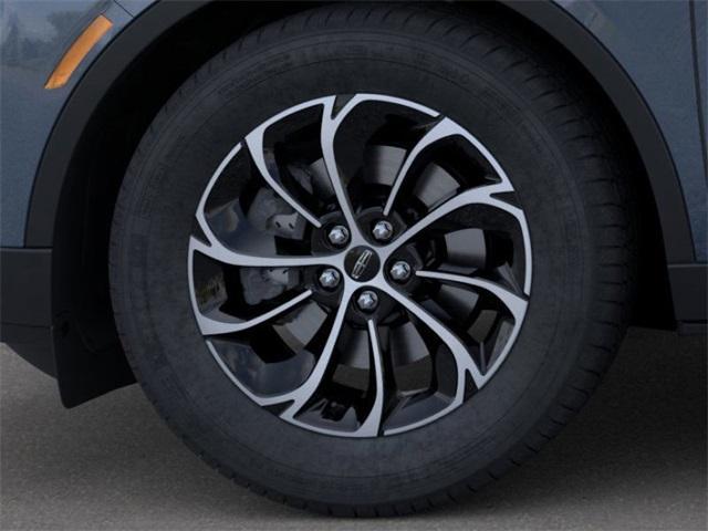 new 2025 Lincoln Nautilus car, priced at $53,304