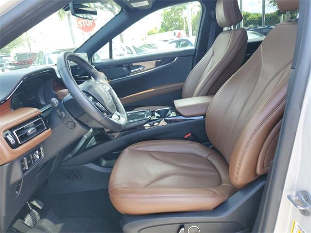 used 2023 Lincoln Nautilus car, priced at $36,990