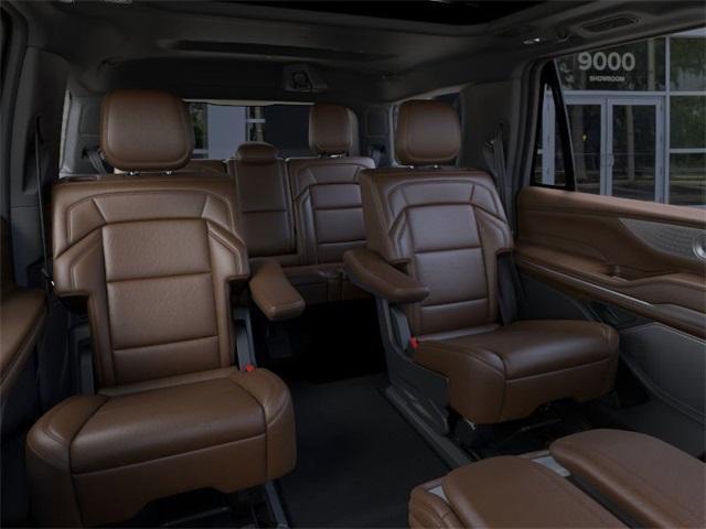 new 2025 Lincoln Navigator car, priced at $102,740