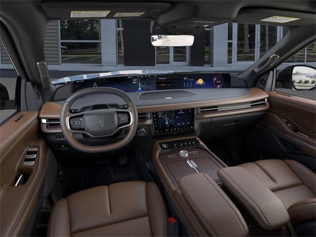 new 2025 Lincoln Navigator car, priced at $103,440