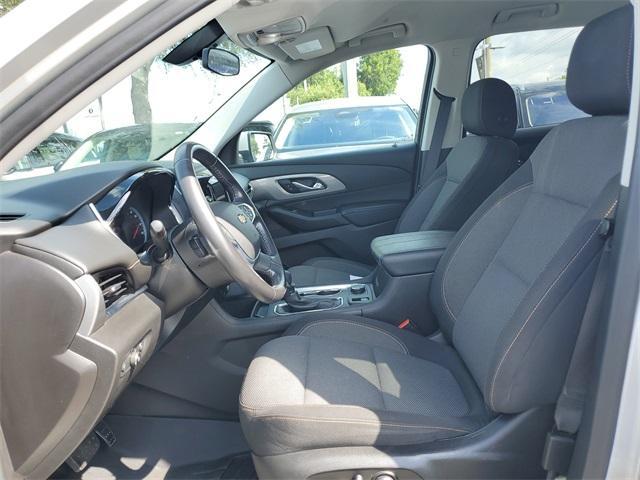 used 2021 Chevrolet Traverse car, priced at $16,590