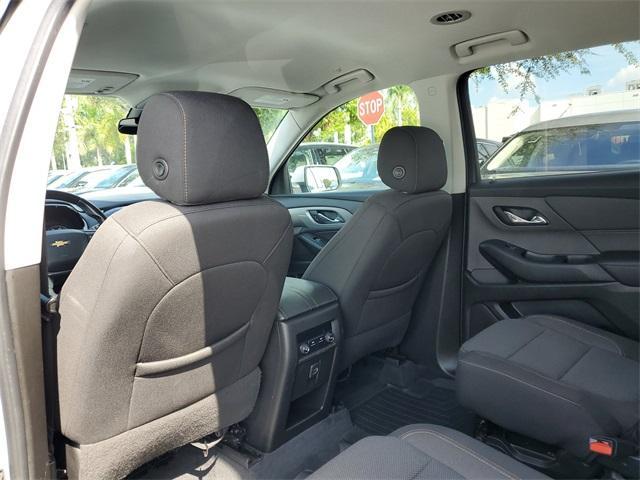 used 2021 Chevrolet Traverse car, priced at $16,590