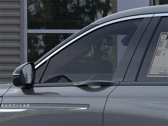 new 2025 Lincoln Nautilus car, priced at $51,346