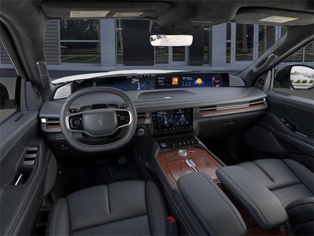 new 2025 Lincoln Navigator car, priced at $122,480