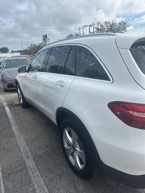 used 2018 Mercedes-Benz GLC 300 car, priced at $14,590