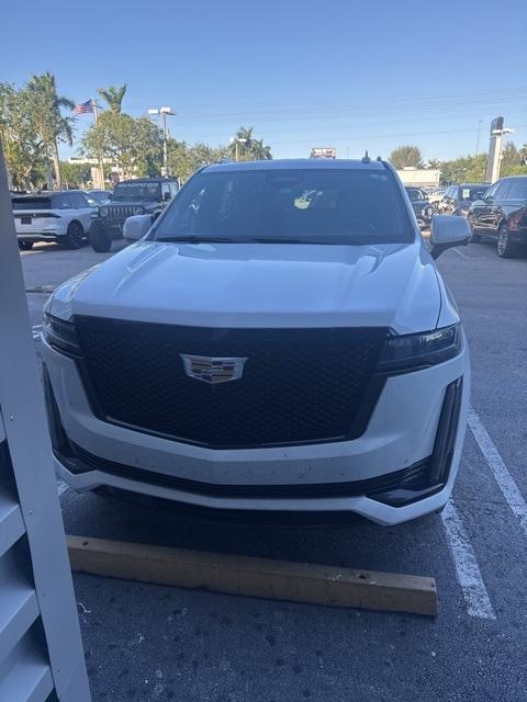used 2021 Cadillac Escalade ESV car, priced at $65,990