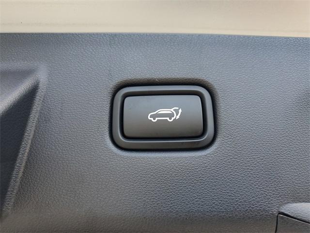 used 2024 Hyundai TUCSON Hybrid car, priced at $25,990