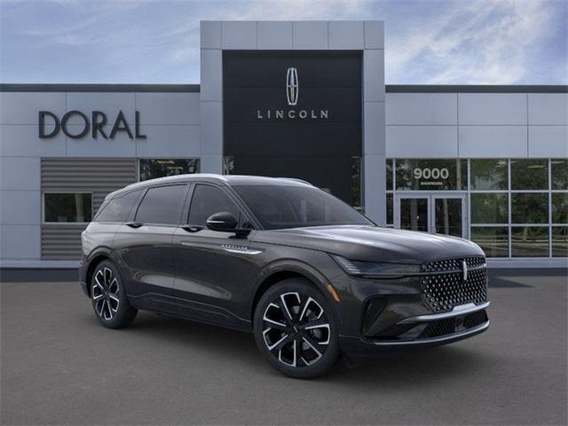 new 2025 Lincoln Nautilus car, priced at $62,355