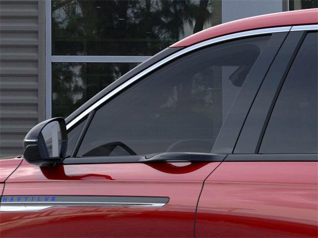 new 2025 Lincoln Nautilus car, priced at $55,212