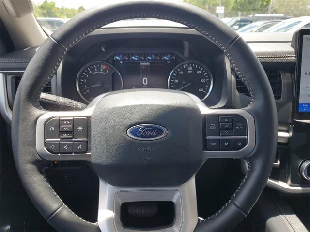 used 2024 Ford Expedition car, priced at $56,590