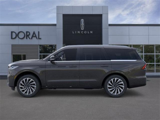 new 2025 Lincoln Navigator car, priced at $120,490