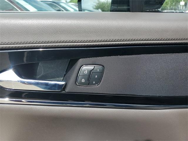 used 2022 Lincoln Nautilus car, priced at $24,990