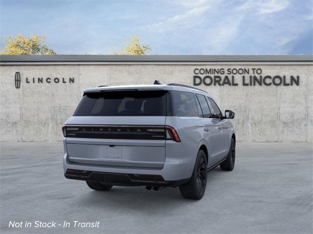 new 2025 Lincoln Navigator car, priced at $109,060