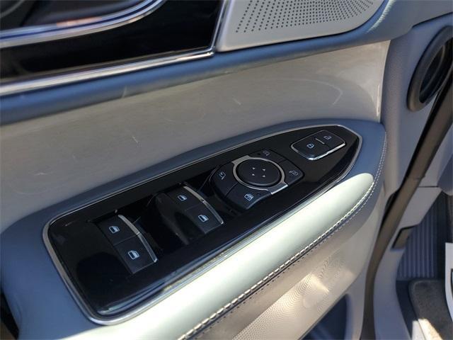 used 2021 Lincoln Navigator L car, priced at $58,590