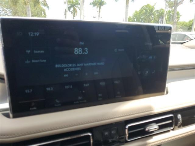 used 2021 Lincoln Nautilus car, priced at $25,590