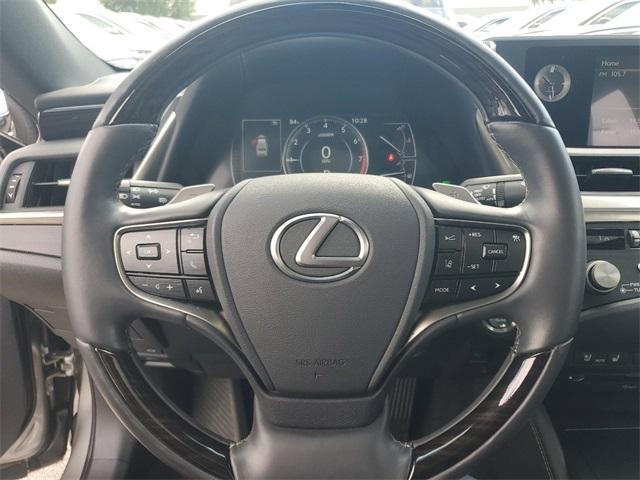 used 2021 Lexus ES 350 car, priced at $31,990