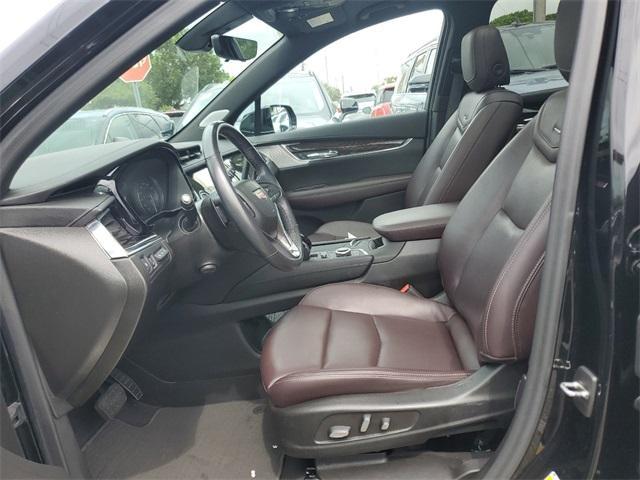 used 2022 Cadillac XT6 car, priced at $32,990