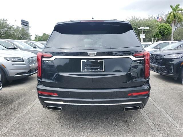 used 2022 Cadillac XT6 car, priced at $32,990