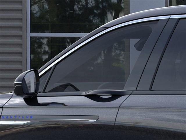 new 2025 Lincoln Nautilus car, priced at $54,365