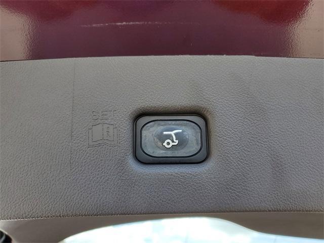 used 2023 Lincoln Nautilus car, priced at $32,990