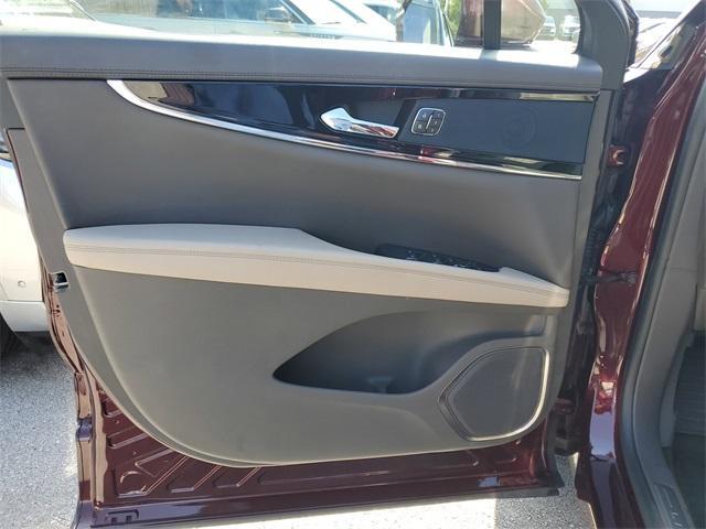 used 2023 Lincoln Nautilus car, priced at $32,990