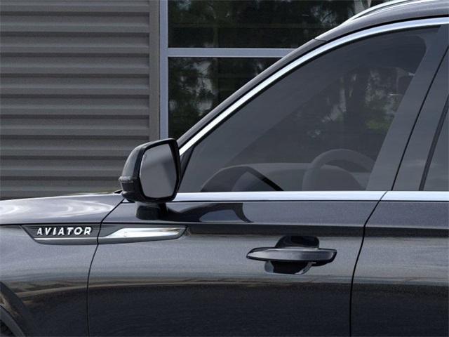new 2025 Lincoln Aviator car, priced at $56,006