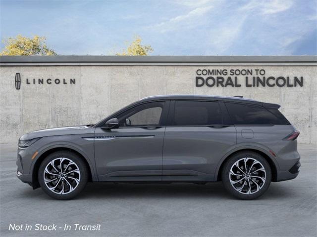 new 2025 Lincoln Nautilus car, priced at $57,147