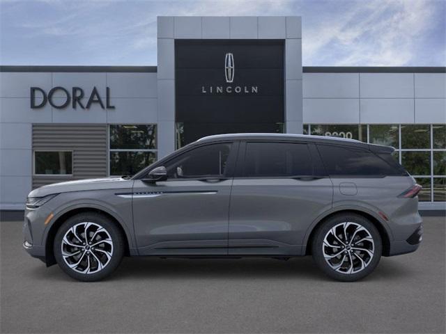 new 2025 Lincoln Nautilus car, priced at $59,957
